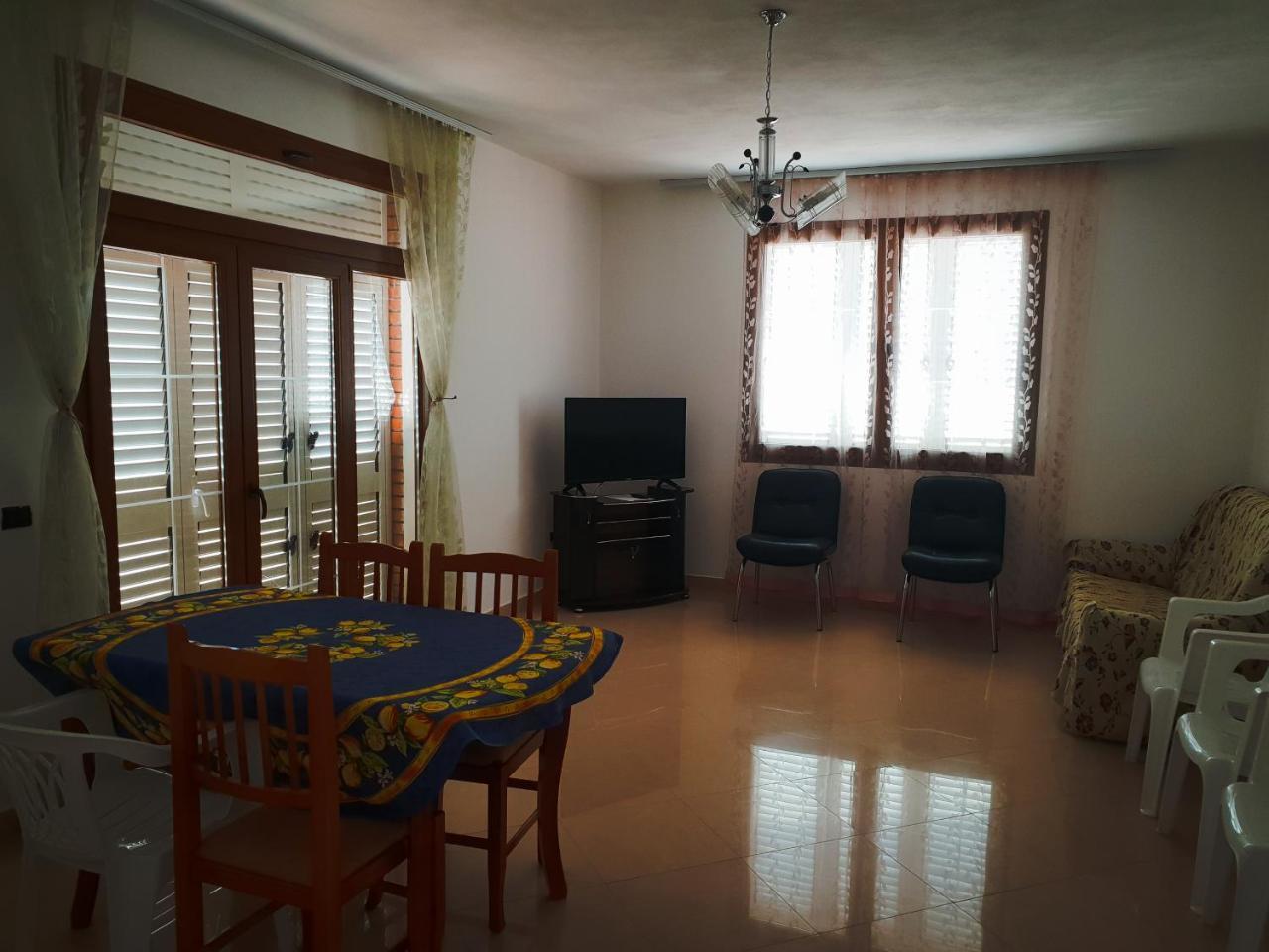 Vlorë Lux Apartments מראה חיצוני תמונה